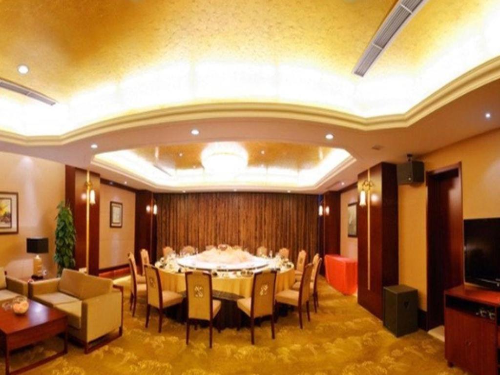 Ramada Plaza Shenyang Citycenter Exteriör bild
