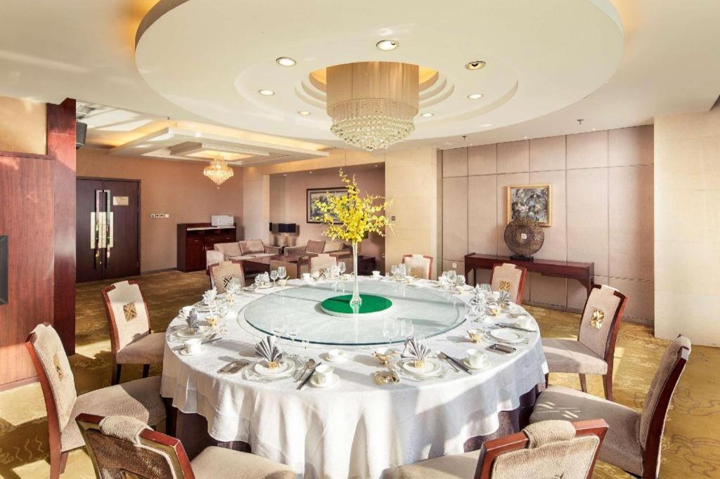 Ramada Plaza Shenyang Citycenter Exteriör bild